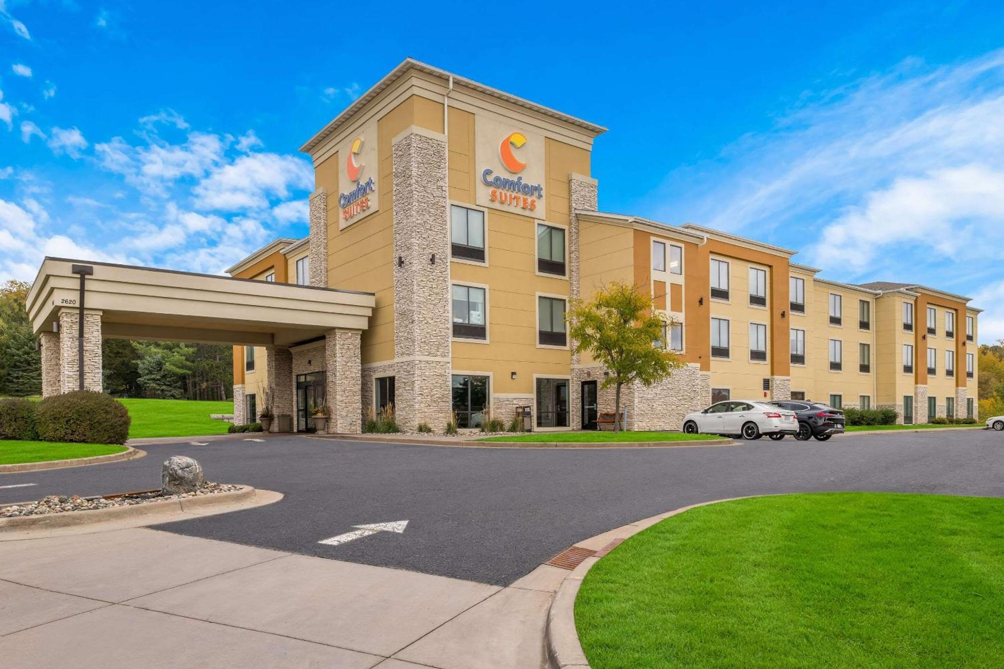 Comfort Suites Hudson I-94 Exteriér fotografie