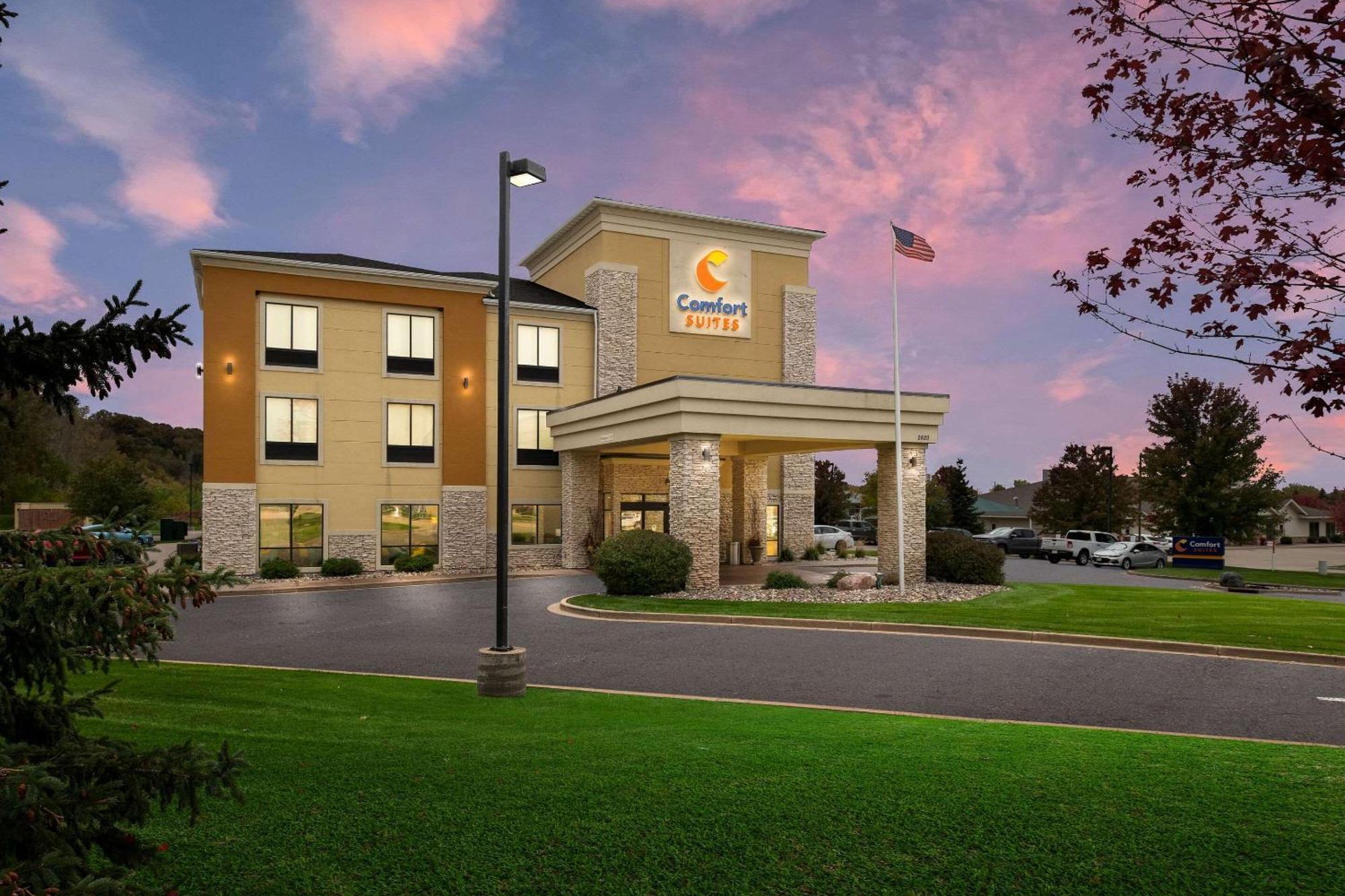 Comfort Suites Hudson I-94 Exteriér fotografie