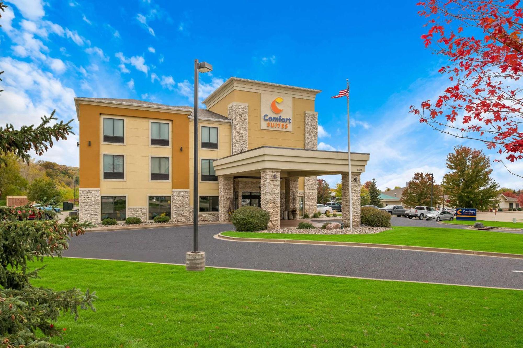 Comfort Suites Hudson I-94 Exteriér fotografie