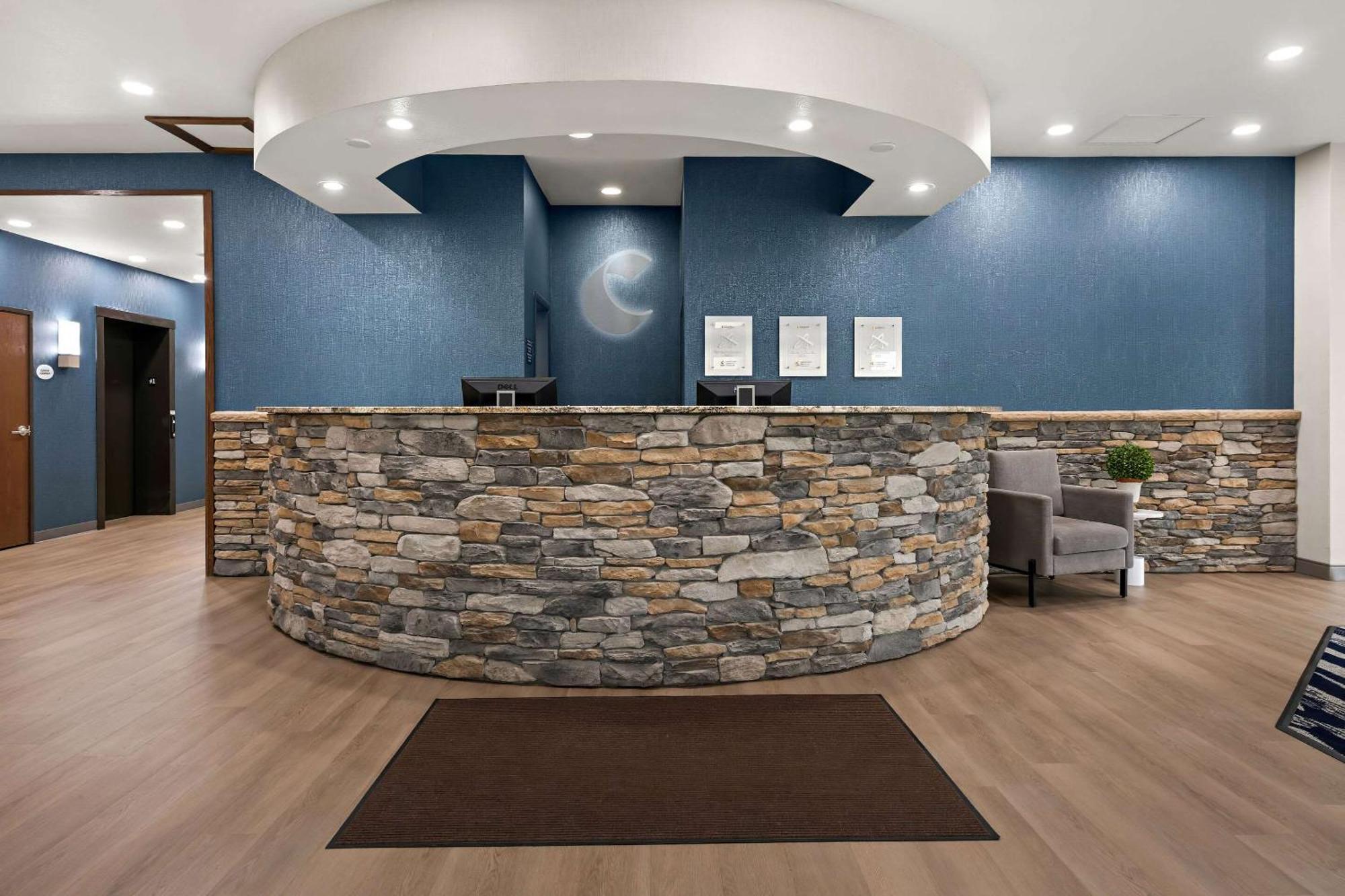 Comfort Suites Hudson I-94 Exteriér fotografie